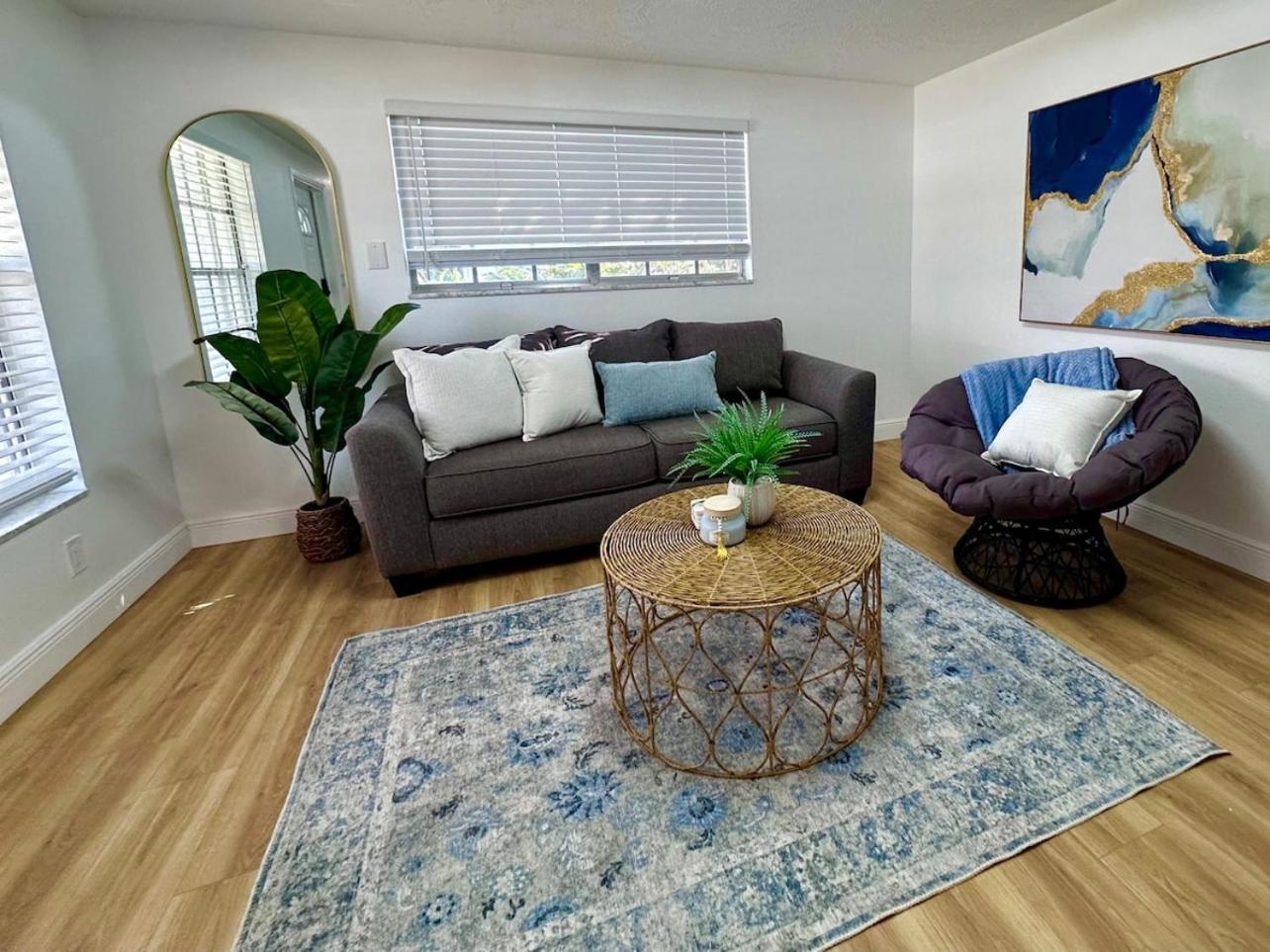 Beautiful And Relaxing 3 Bedrooms 2 Kings Beds แทมปา ภายนอก รูปภาพ